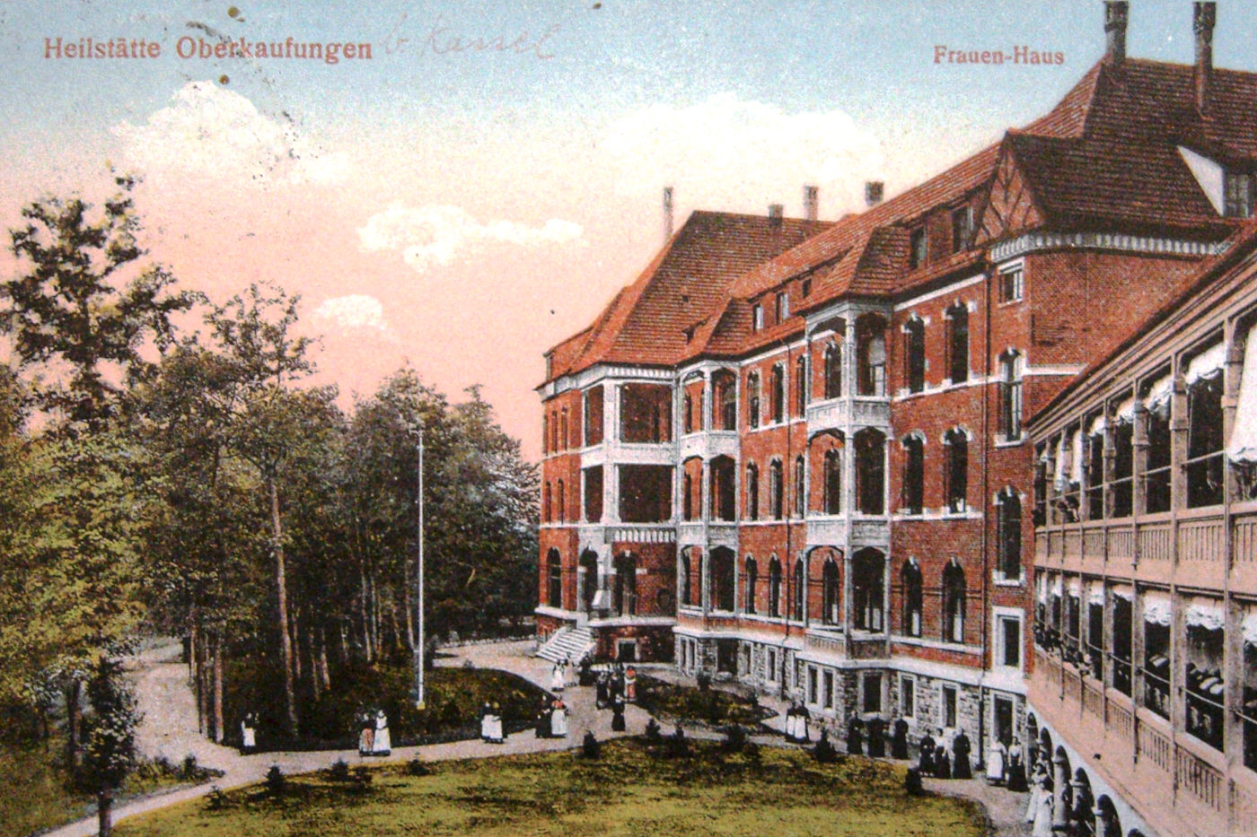 Frauenhaus mit offenen Liegehallen, erbaut 1910